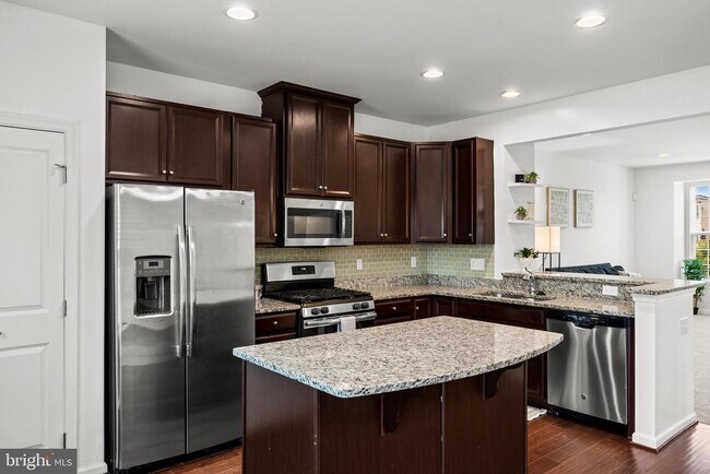 70 Benford Ln