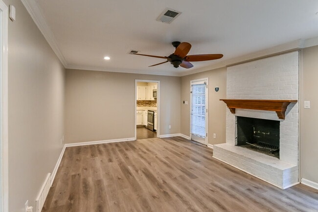Photo - 8341 Brooklawn Dr