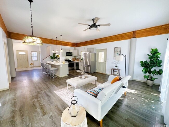 Photo - 2578 Pacific Heights Rd