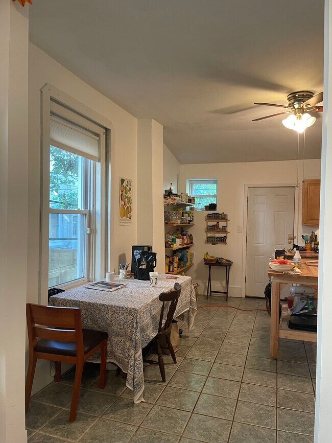 Photo - 5008 Beaumont Avenue
