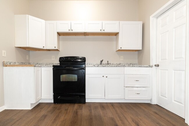 Photo - 500 E Ormsby Ave Unit 500 E Ormsby Ave  1