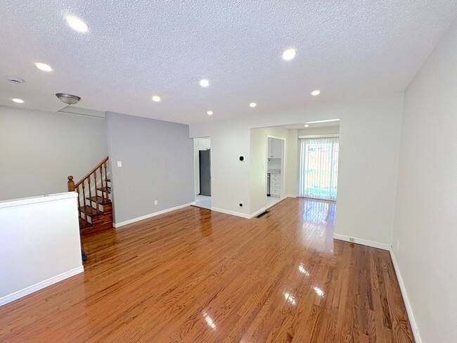 Photo - 39 Elma St