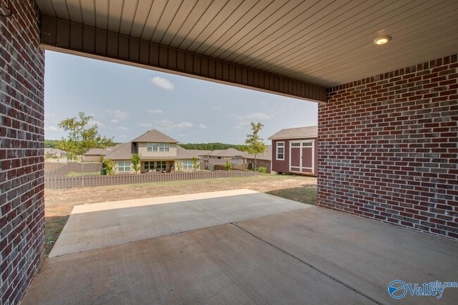 Photo - 217 Maureen Dr SW