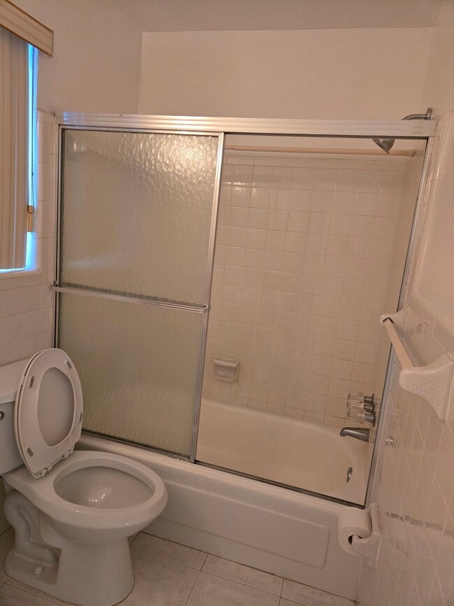 Photo - 2210 Taylor St Unit 105