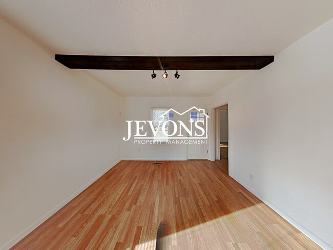 Photo - 921 S 21st Ave