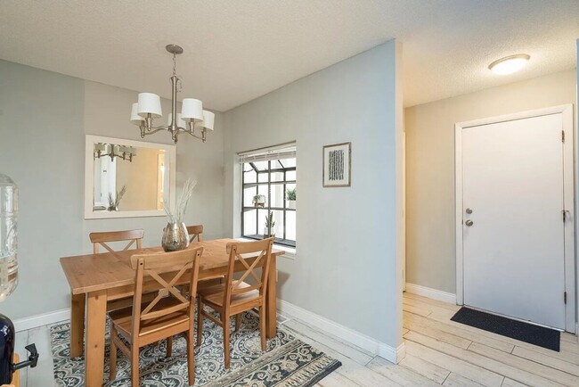 2028 Falling Brook Dr Unit SI ID1472875P