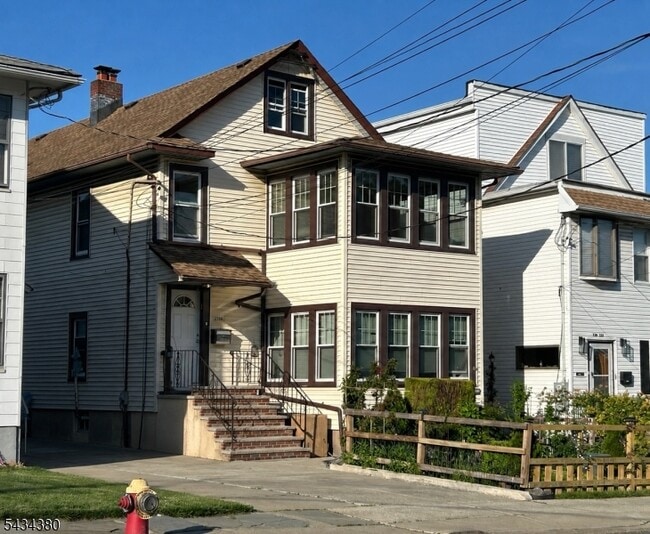 Photo - 234 Brook Ave