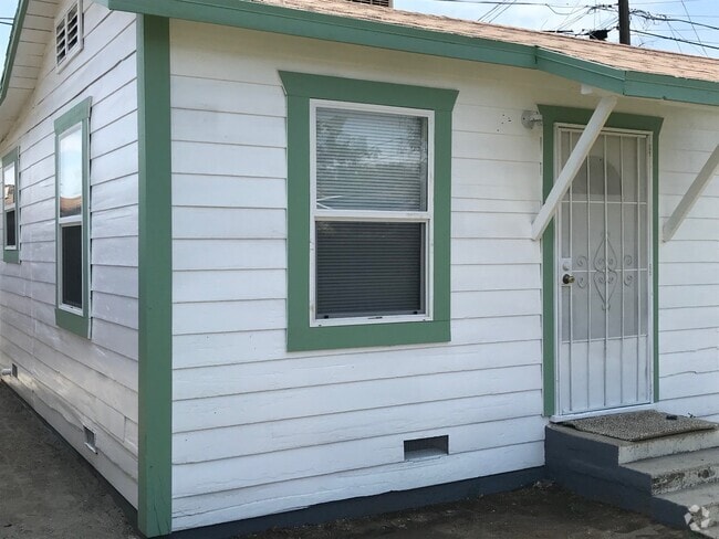 Building Photo - 2-712 Lincoln Ave Rental