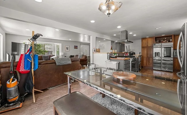 Photo - 1803 Ridgeview Dr