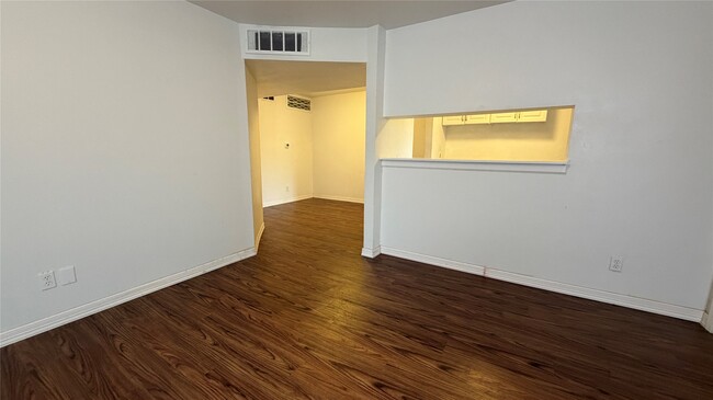 Photo - 10601 South Dr Unit 107