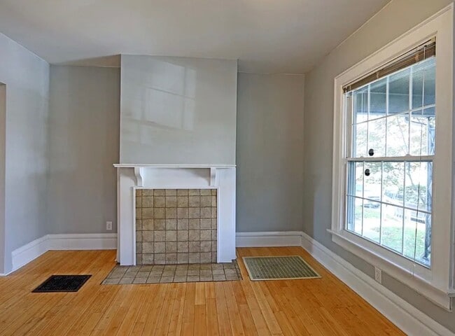 Photo - 517 Sheldon Ave