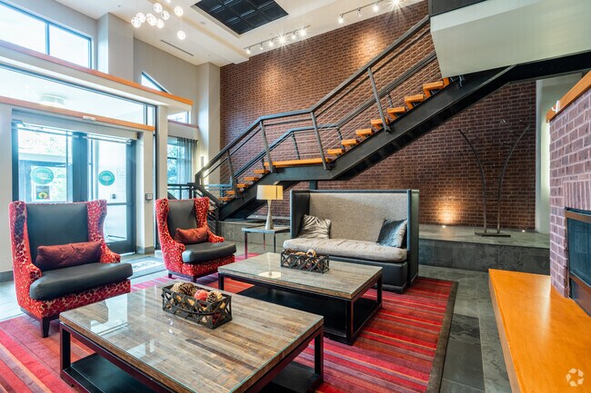 Photo - Courts at Spring Mill Station