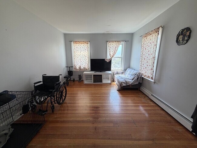 Photo - 12 Appleton St Unit 2