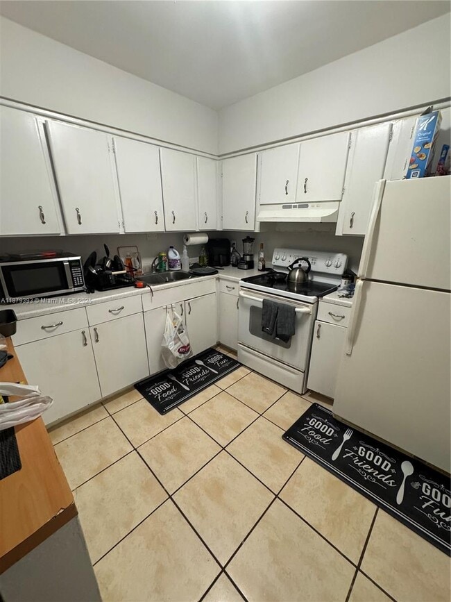 Photo - 216 NE 41st St Unidad 216