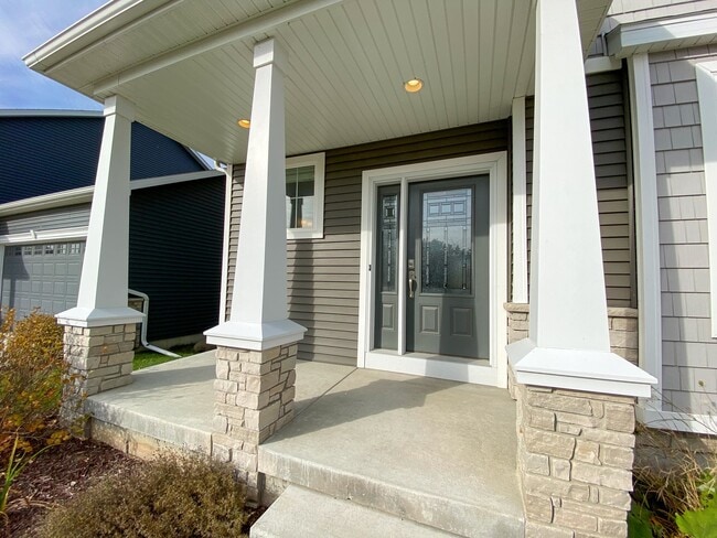 Photo - 9626 Sweet Autumn Dr