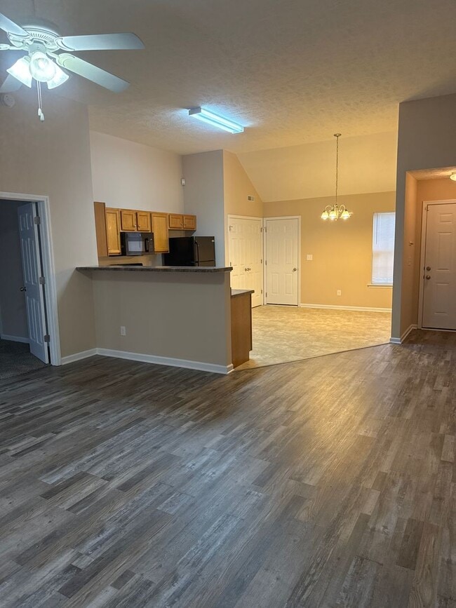 Photo - 1105 Maxfli Dr