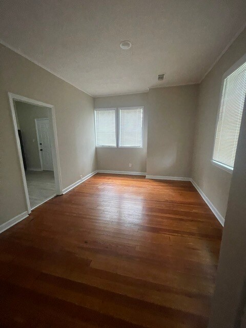 Photo - 325 5th Ave