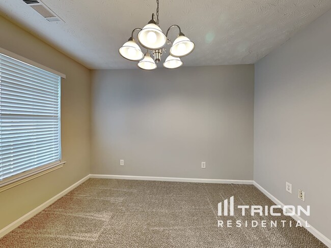 Photo - 100 Doves Nest