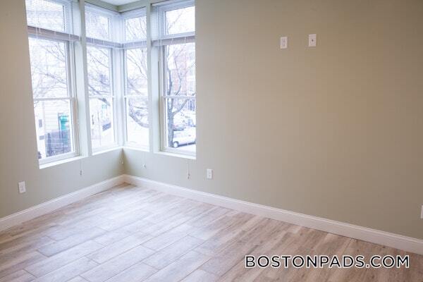Photo - 299 Dudley St Unit 4