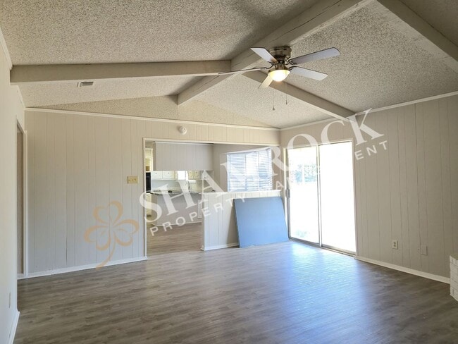 Photo - 3/2 Hewitt Home