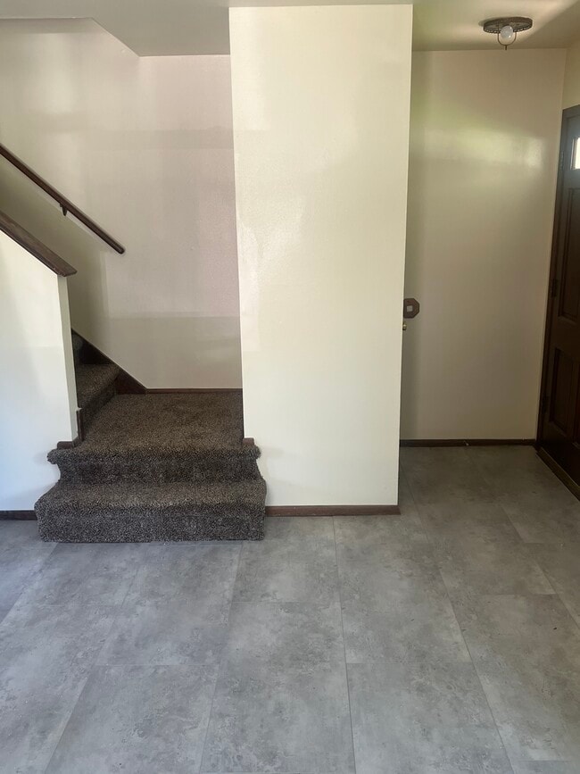 Front entry to living room - 5820 S Indiana Ave Townhome