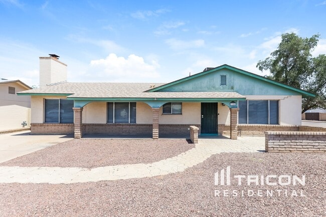 Photo - 7100 W Cheryl Dr House