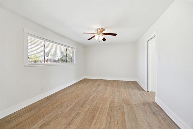 Photo - 4530 T C Jester Blvd