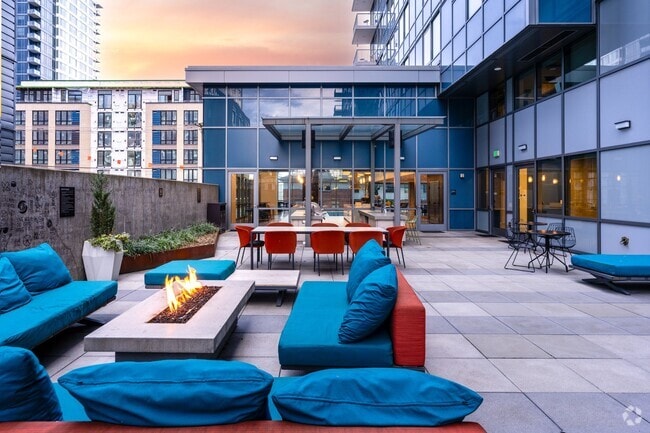 Building Photo - The Danforth Rental
