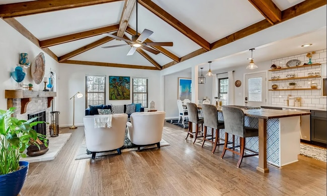 Photo - 4695 S Akron St