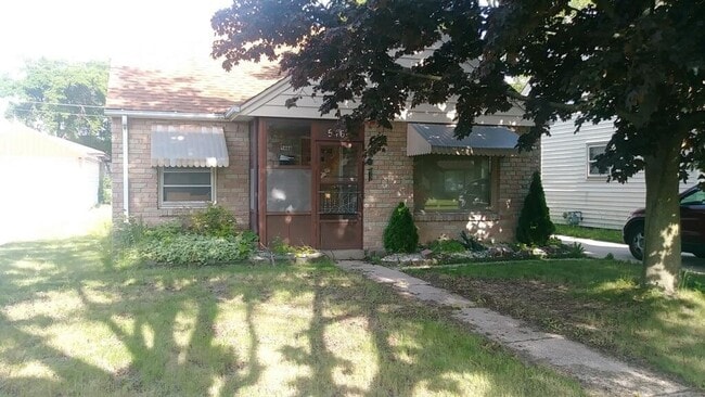 Photo - 5466 N 20th St