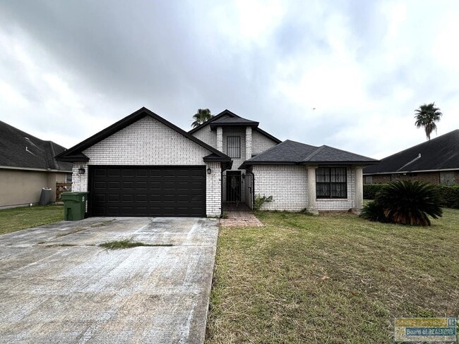 Building Photo - 1547 Guadalajara Ave