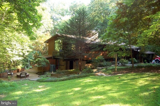 Building Photo - 9728 Swift Creek Ct