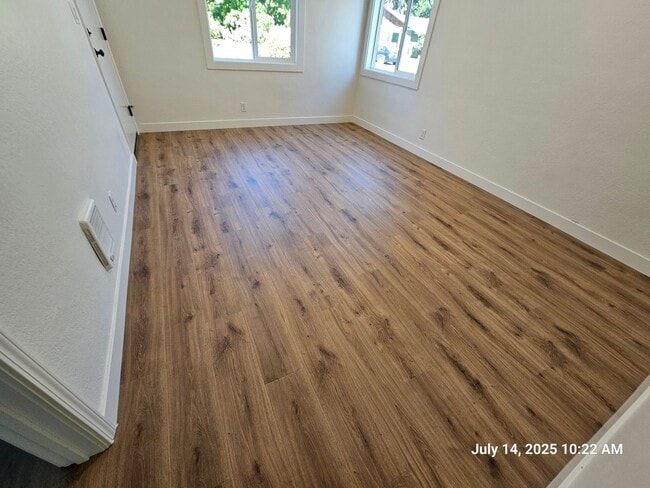 Photo - 408-410 SW Elmwood Ave Unidad 408