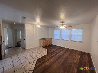 Building Photo - 1414 River Rd