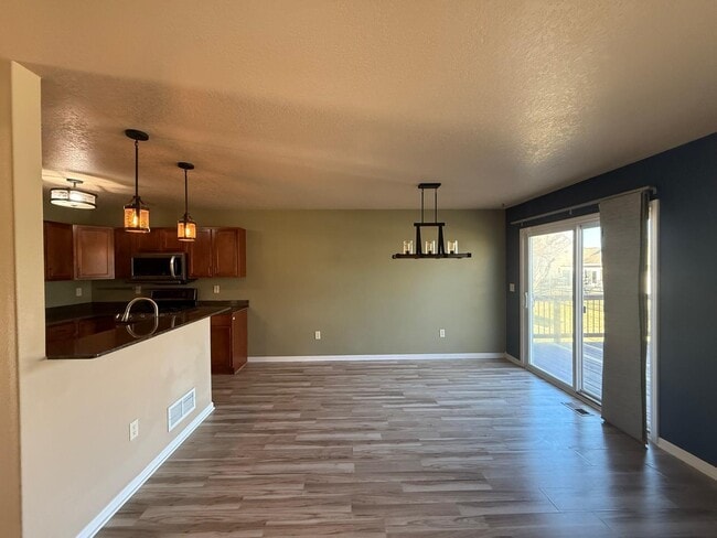 Photo - 495 SE Sagewood Cir