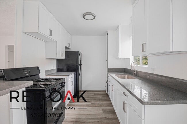 Photo - 630 N Cerritos Ave Unidad 212