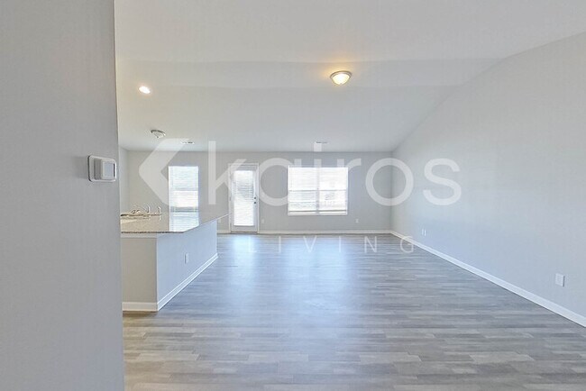 1240 Amberlight Circle