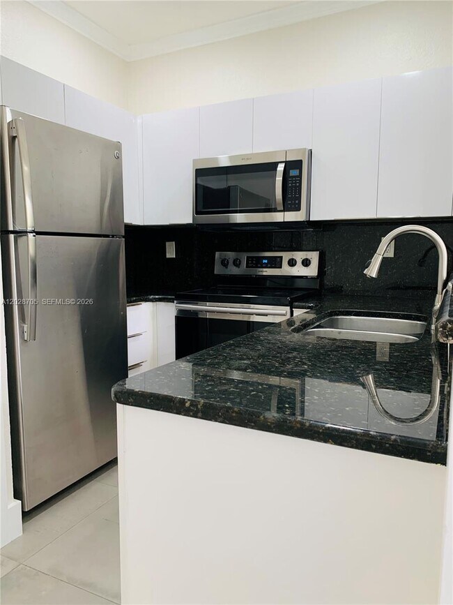 Photo - 17650 NW 73rd Ave Unit 202