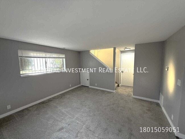 Photo - 3842 Dean Dr Unidad B
