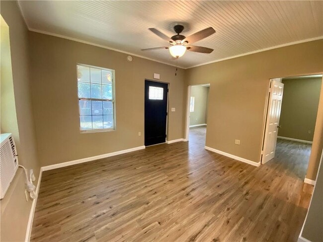 Photo - 1306 Perez St