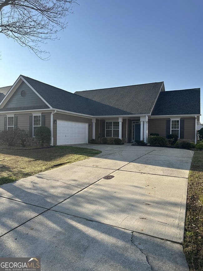 126 Horseshoe Ln
