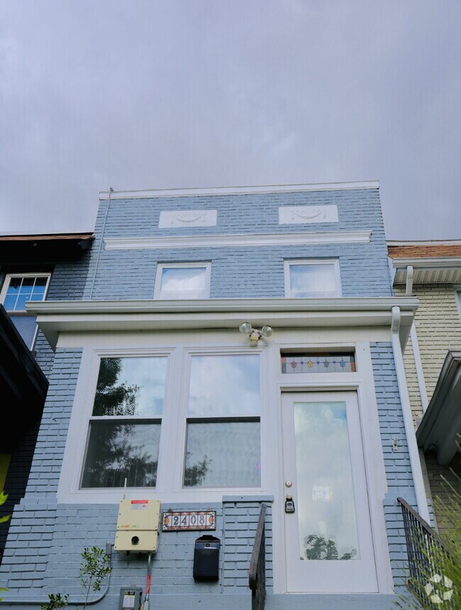 Building Photo - Welcome Home!