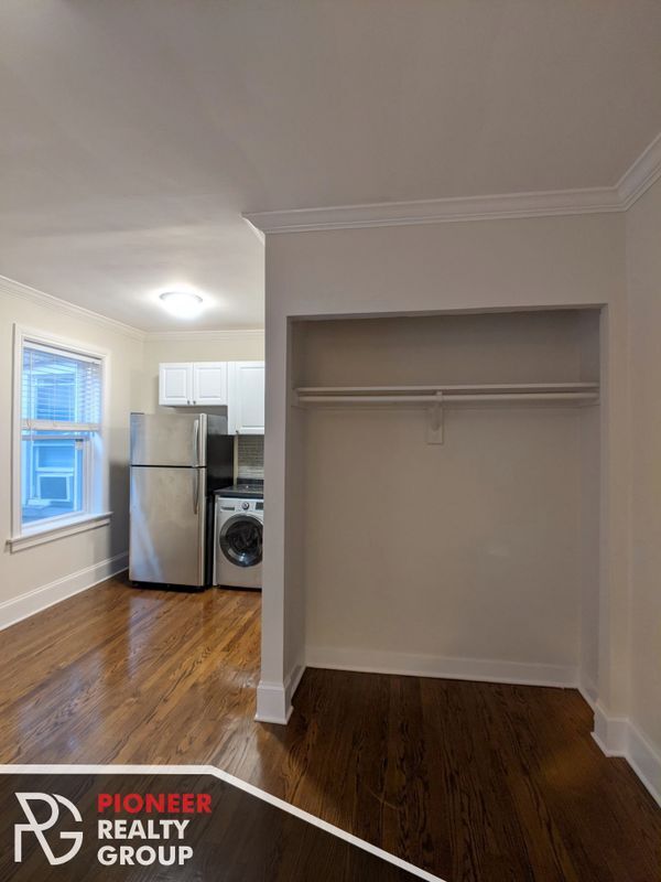 Photo - 2129 N Dayton St Unidad 203
