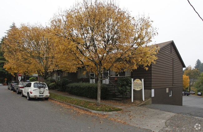 Hillcrest Apartments - Hillcrest style