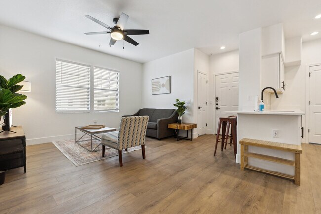 Photo - 9450 W Cabela Dr Unit ID1054667P