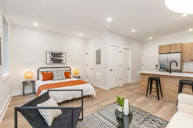 Photo - Chelten Terminal