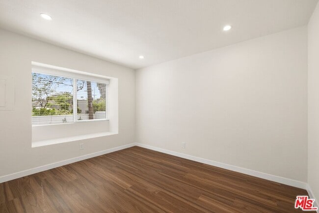 Photo - 1511 Selby Ave Unit 1511 1/2