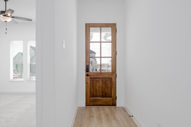 Photo - 1013 Rainshower Wy