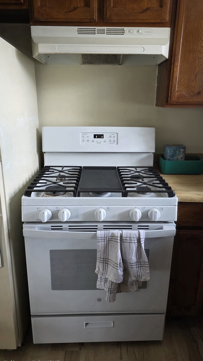 Photo - 275 W 4625 S