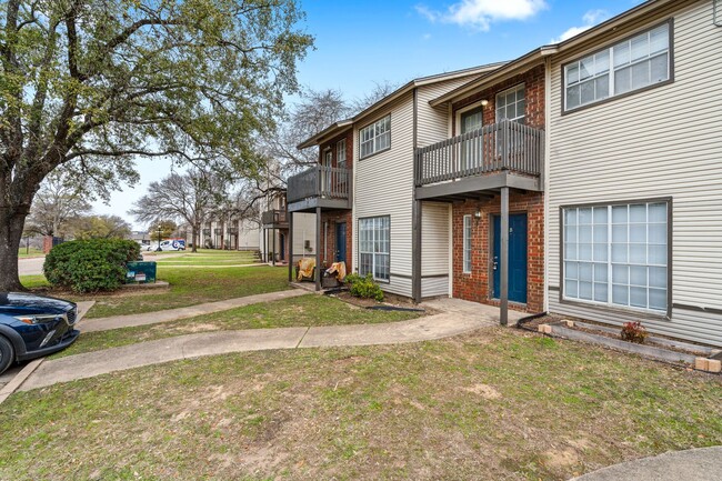 River Crossing Towne Home - Near Downtown ... - River Crossing Towne Home - Near Downtown ...